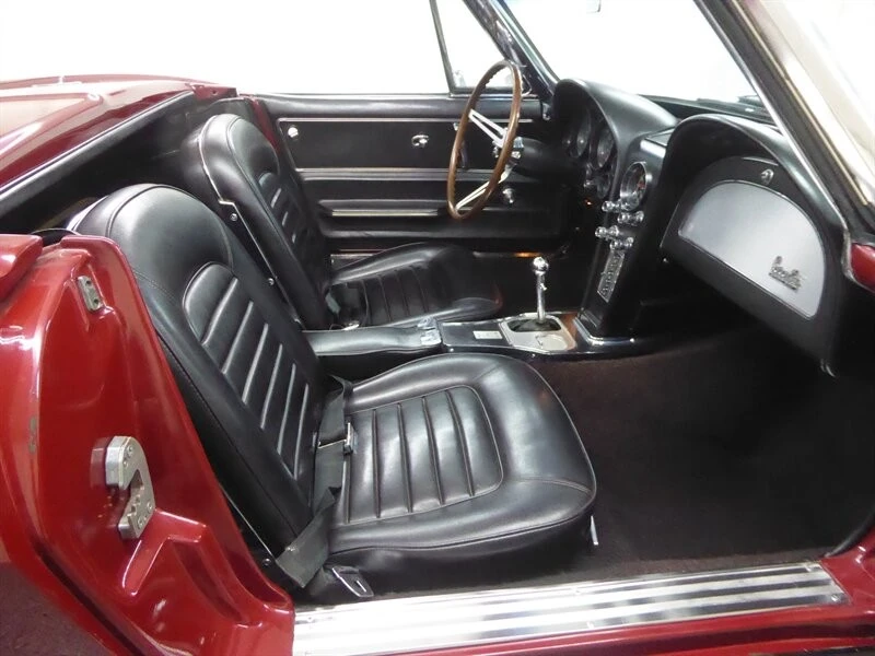 1966 Chevrolet Corvette C2 - Image 30 of 31
