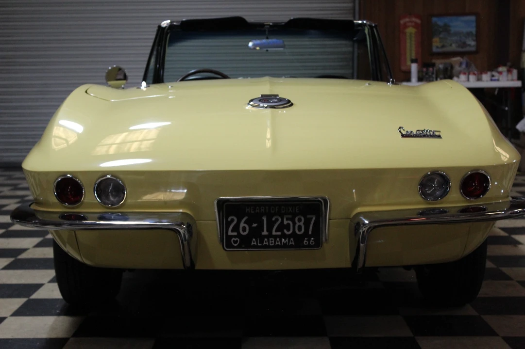 1966 Chevrolet Corvette C2 - Image 5 of 30