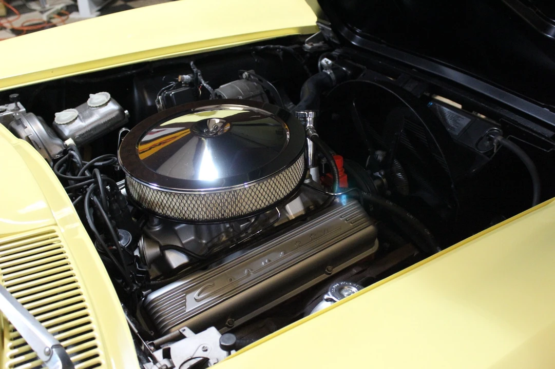 1966 Chevrolet Corvette C2 - Image 27 of 30