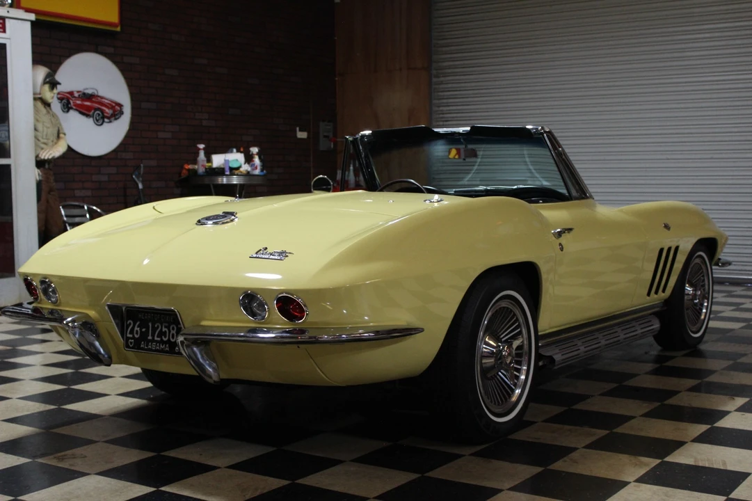 1966 Chevrolet Corvette C2 - Image 6 of 30