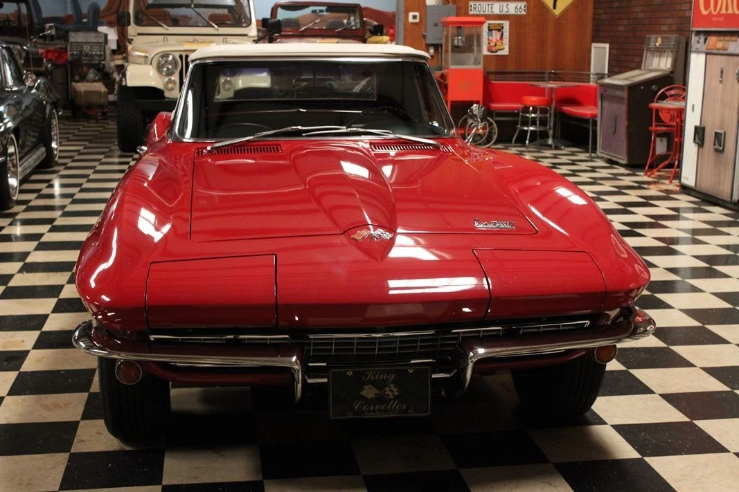 1966 Chevrolet Corvette C2 - Image 7 of 23