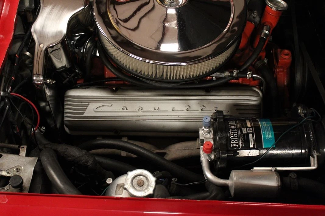 1966 Chevrolet Corvette C2 - Image 19 of 23