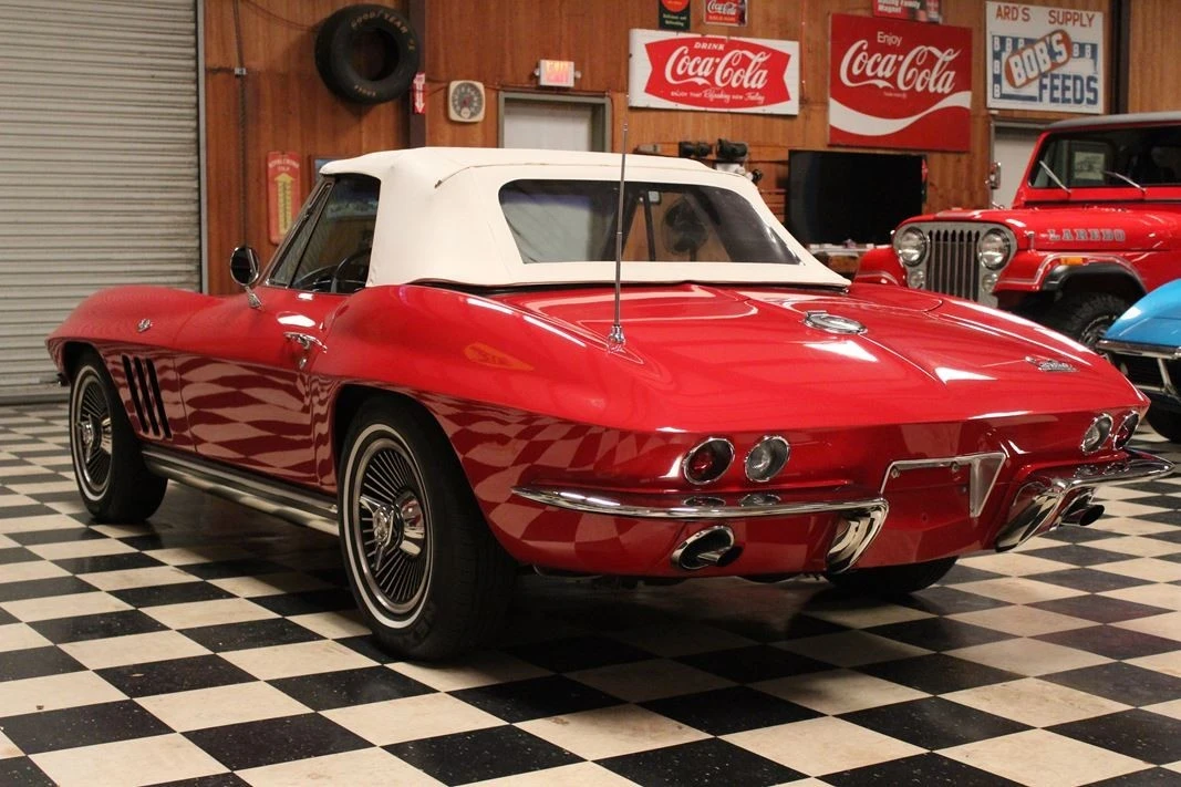 1966 Chevrolet Corvette C2 - Image 9 of 23