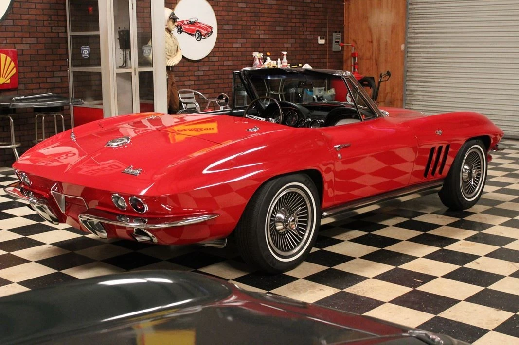 1966 Chevrolet Corvette C2 - Image 4 of 23