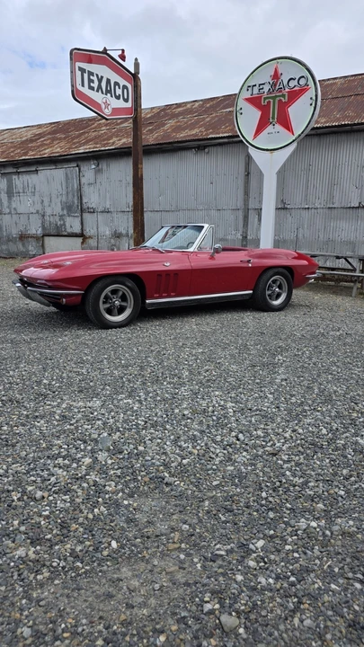 1966 Chevrolet Corvette C2 - Image 2 of 31