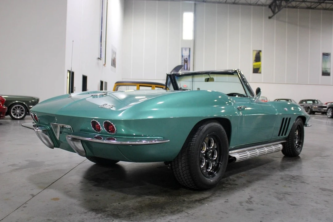 1966 Chevrolet Corvette C2 - Image 6 of 12