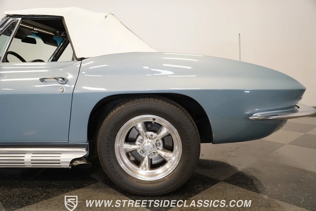 1966 Chevrolet Corvette C2 - Image 15 of 21