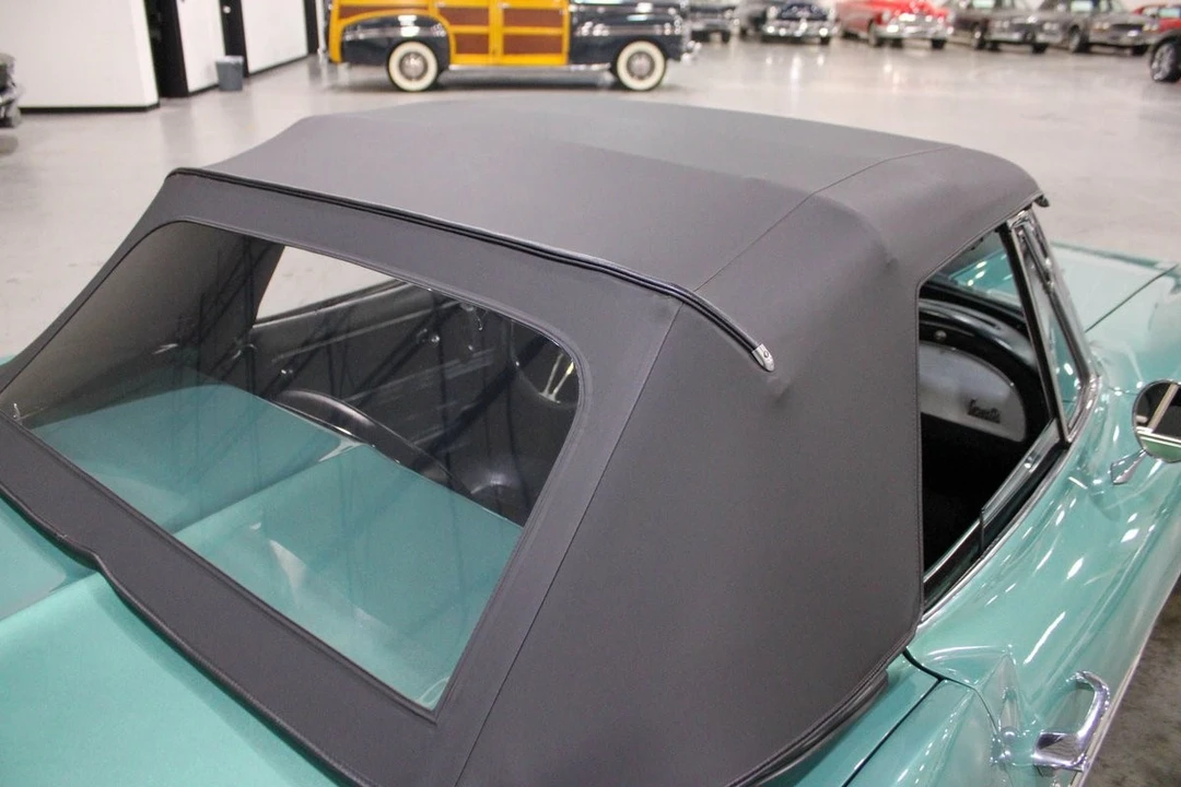 1966 Chevrolet Corvette C2 - Image 19 of 21