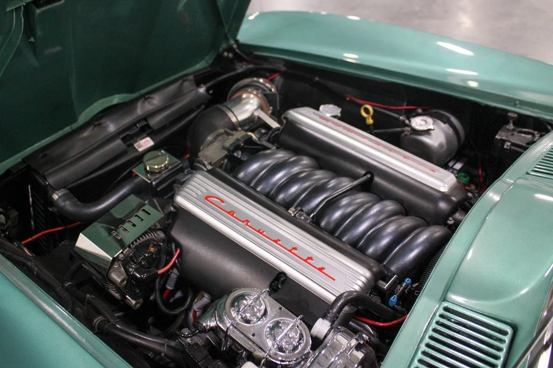 1966 Chevrolet Corvette C2 - Image 15 of 21