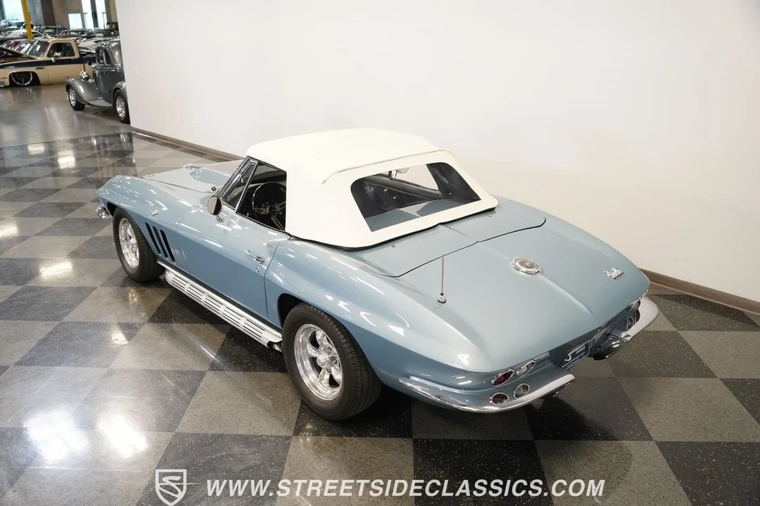 1966 Chevrolet Corvette C2 - Image 13 of 21
