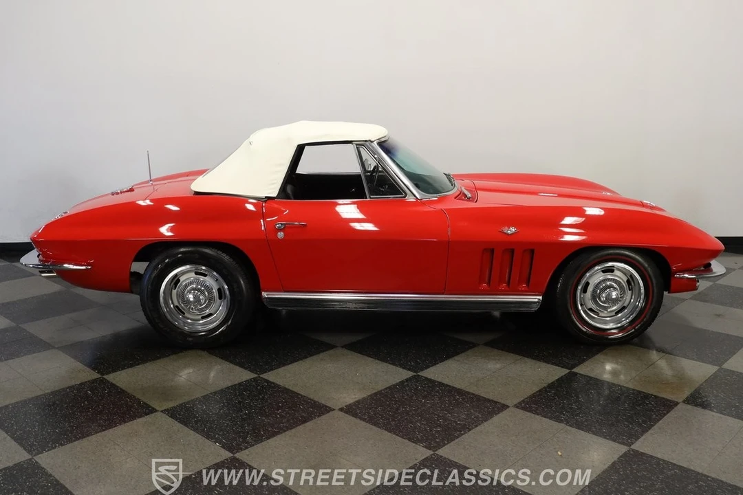 1966 Chevrolet Corvette C2 - Image 12 of 12