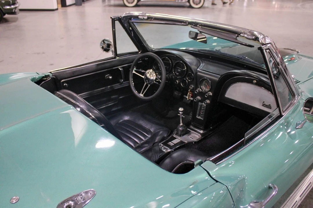 1966 Chevrolet Corvette C2 - Image 21 of 21