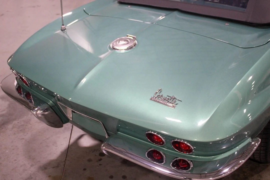 1966 Chevrolet Corvette C2 - Image 20 of 21