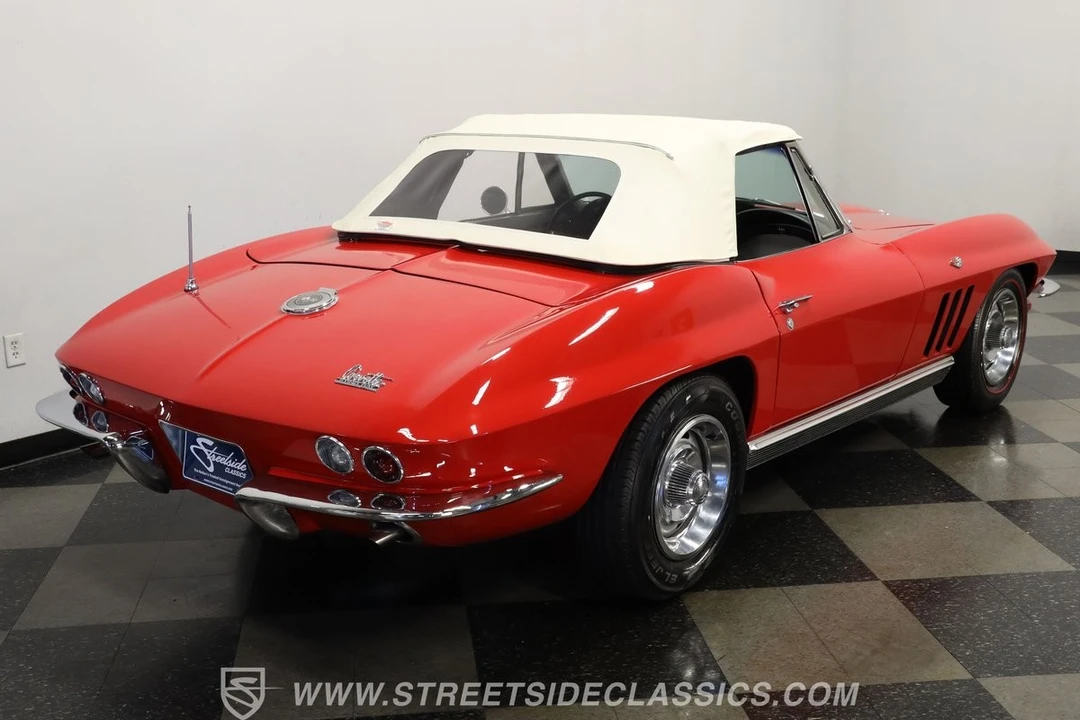 1966 Chevrolet Corvette C2 - Image 10 of 12
