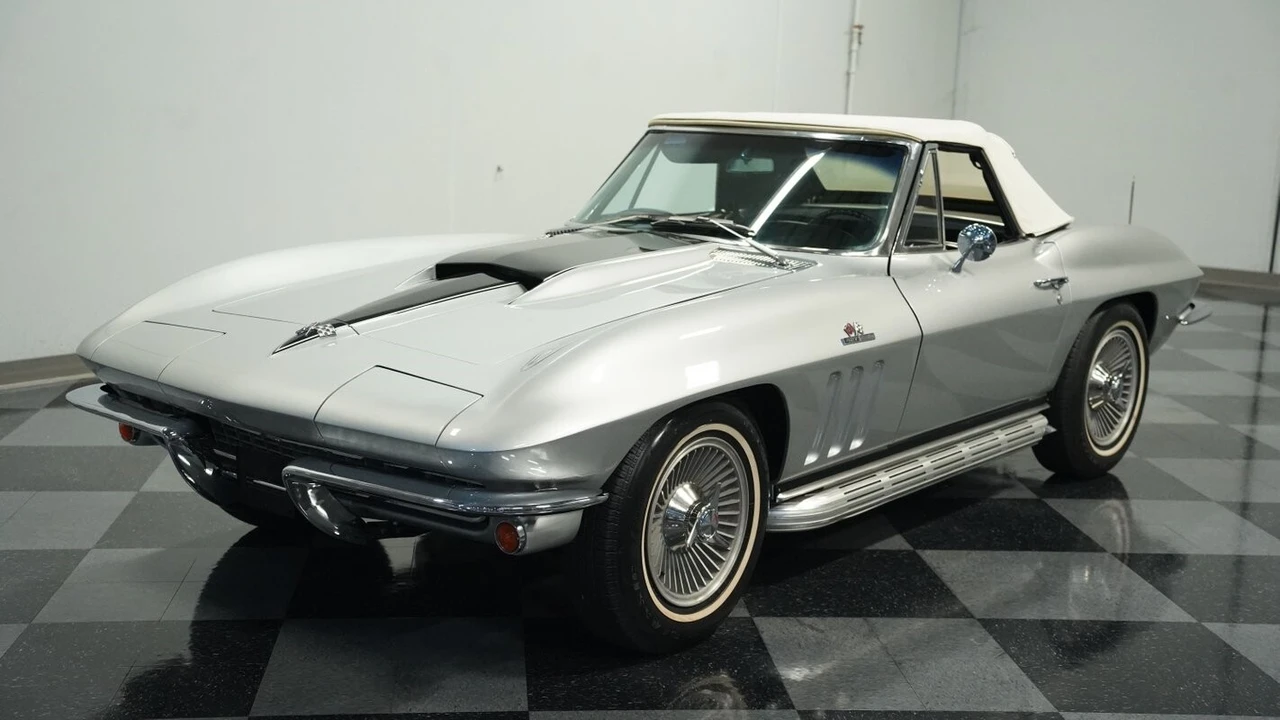 1966 Chevrolet Corvette C2 - Image 6 of 12