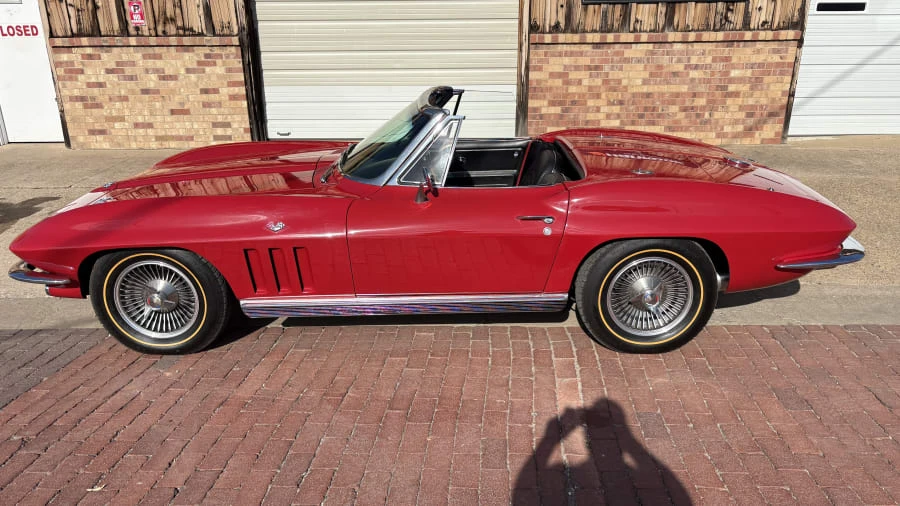 1966 Chevrolet Corvette C2 - Image 2 of 18