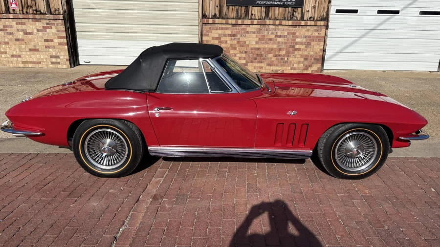 1966 Chevrolet Corvette C2 - Image 7 of 18