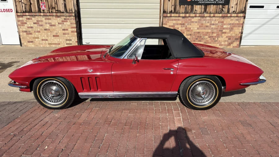 1966 Chevrolet Corvette C2 - Image 6 of 18