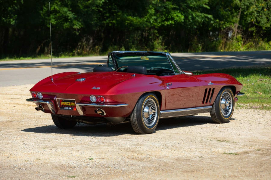 1966 Chevrolet Corvette C2 - Image 3 of 23