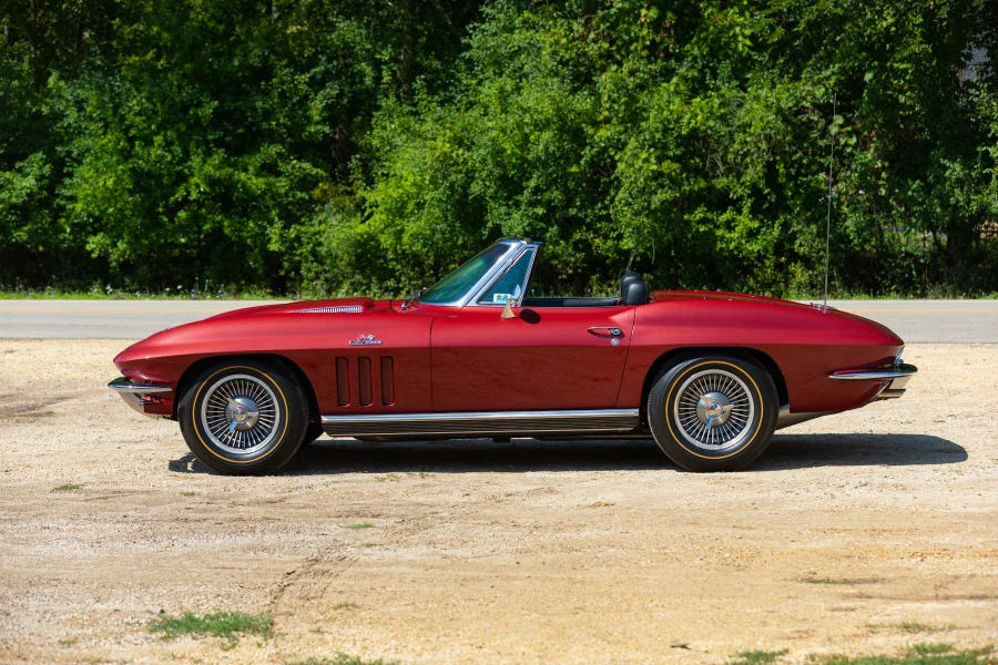 1966 Chevrolet Corvette C2 - Image 8 of 23