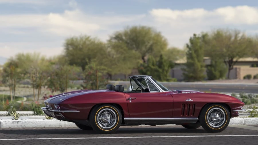 1966 Chevrolet Corvette C2 - Image 13 of 20