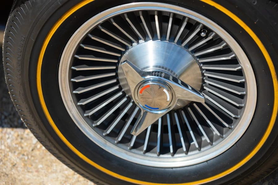 1966 Chevrolet Corvette C2 - Image 10 of 23