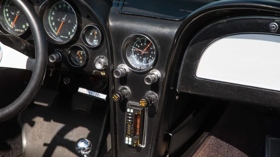1966 Chevrolet Corvette C2 - Image 18 of 20