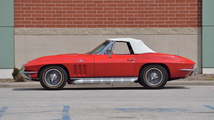 1966 Chevrolet Corvette C2 - Image 8 of 12