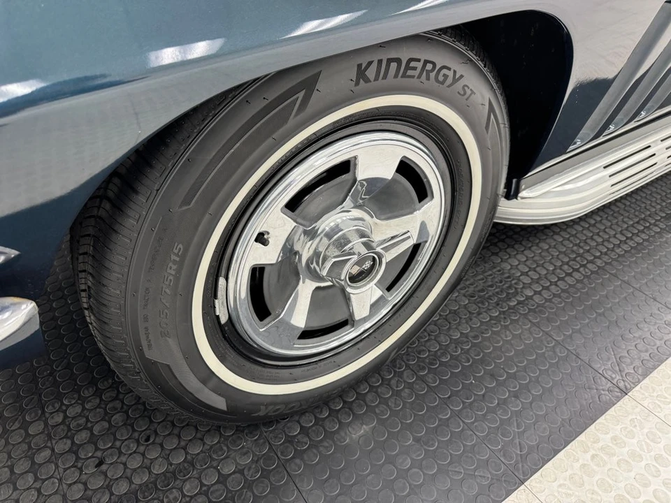 1966 Chevrolet Corvette C2 - Image 18 of 31