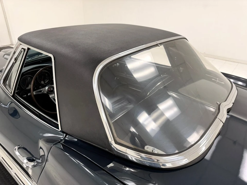 1966 Chevrolet Corvette C2 - Image 27 of 31