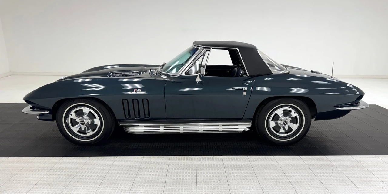 1966 Chevrolet Corvette C2 - Image 4 of 31