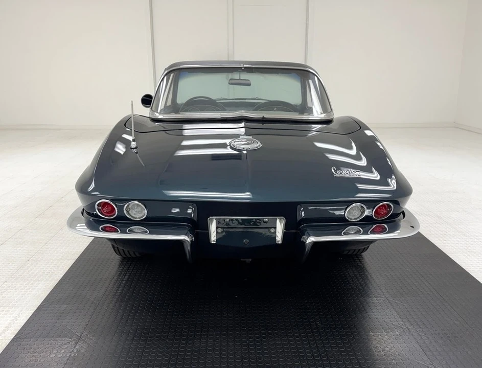 1966 Chevrolet Corvette C2 - Image 10 of 31