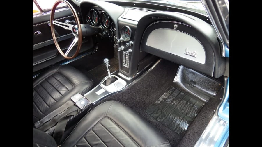 1966 Chevrolet Corvette C2 - Image 6 of 12