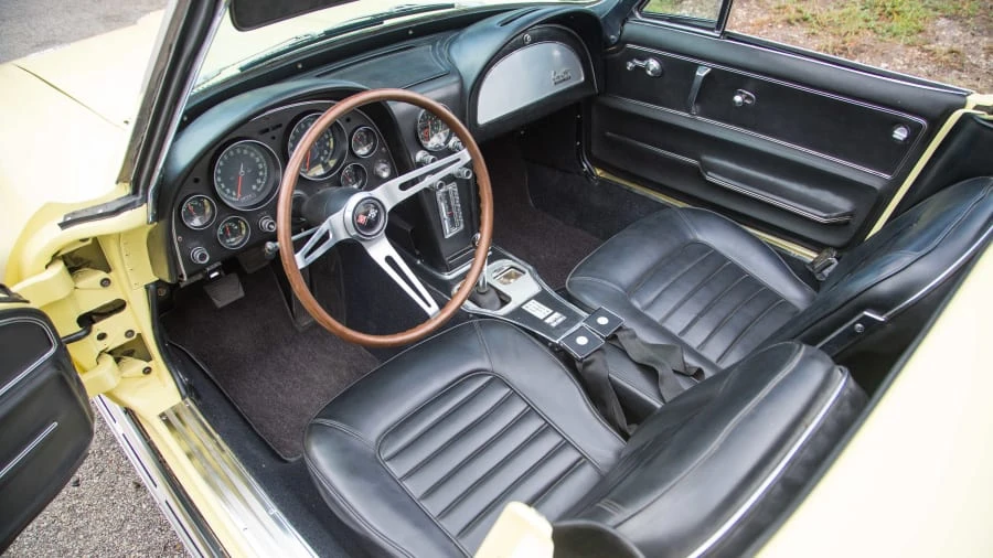 1966 Chevrolet Corvette C2 - Image 4 of 12