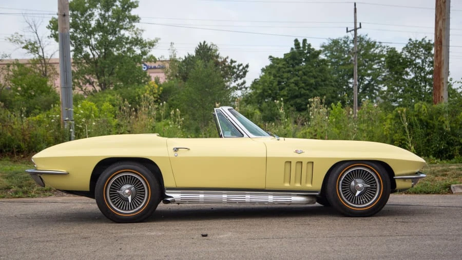 1966 Chevrolet Corvette C2 - Image 8 of 12