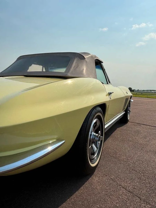 1966 Chevrolet Corvette C2 - Image 9 of 31