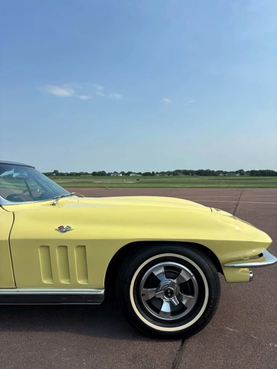 1966 Chevrolet Corvette C2 - Image 8 of 31