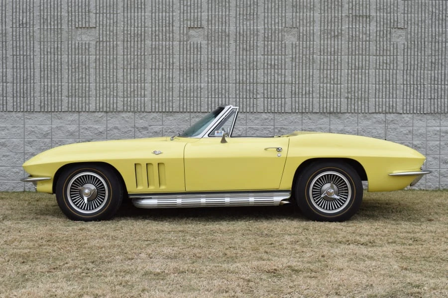 1966 Chevrolet Corvette C2 - Image 2 of 12