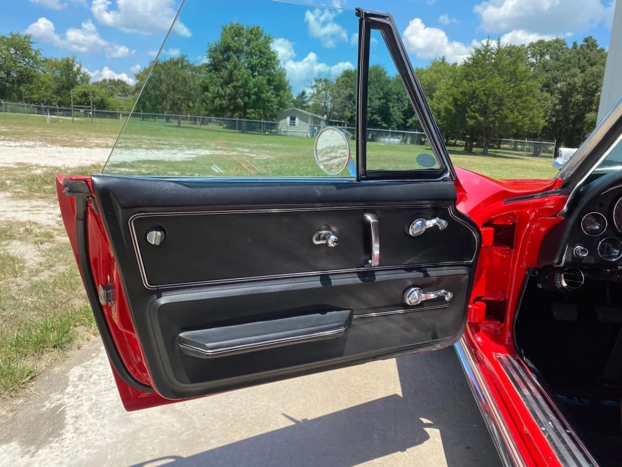 1966 Chevrolet Corvette C2 - Image 3 of 11