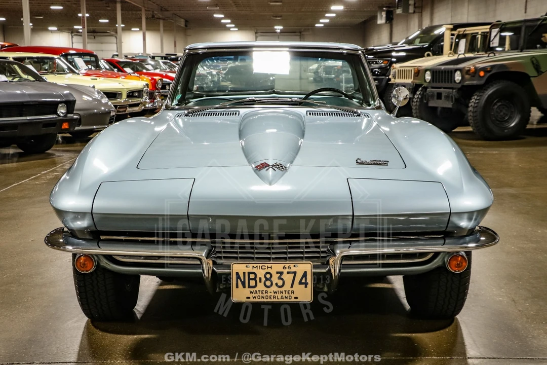 1966 Chevrolet Corvette C2 - Image 30 of 31
