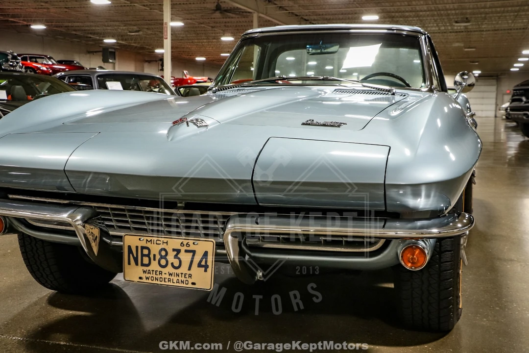 1966 Chevrolet Corvette C2 - Image 29 of 31