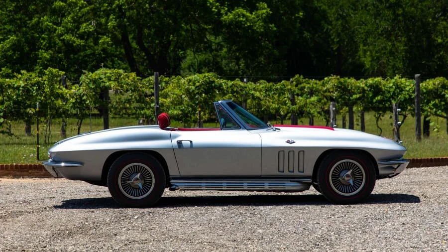 1966 Chevrolet Corvette C2 - Image 8 of 12