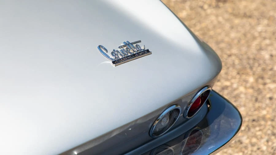 1966 Chevrolet Corvette C2 - Image 11 of 12