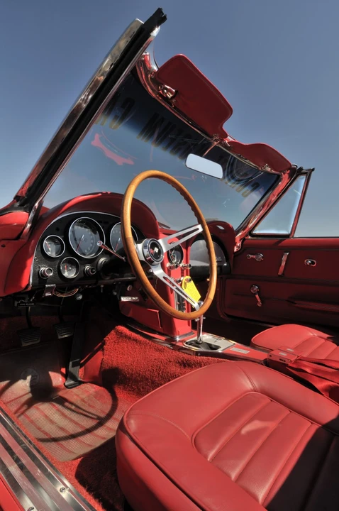 1966 Chevrolet Corvette C2 - Image 4 of 11