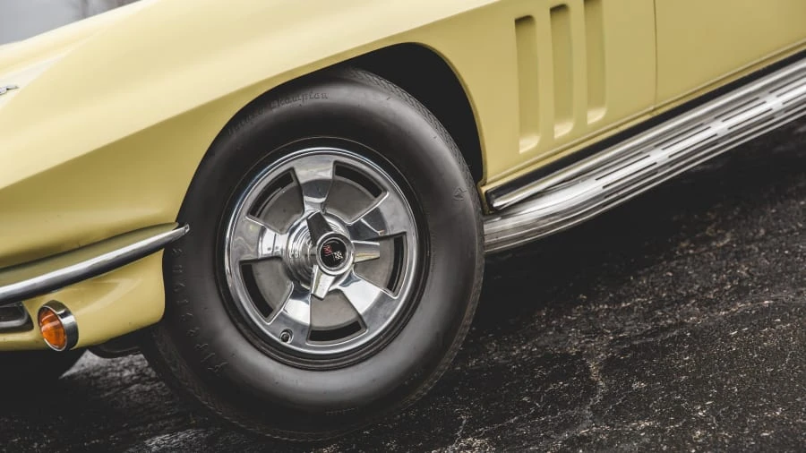 1966 Chevrolet Corvette C2 - Image 9 of 20