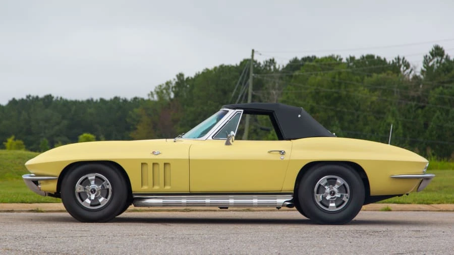 1966 Chevrolet Corvette C2 - Image 2 of 12