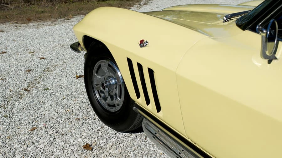 1966 Chevrolet Corvette C2 - Image 8 of 14