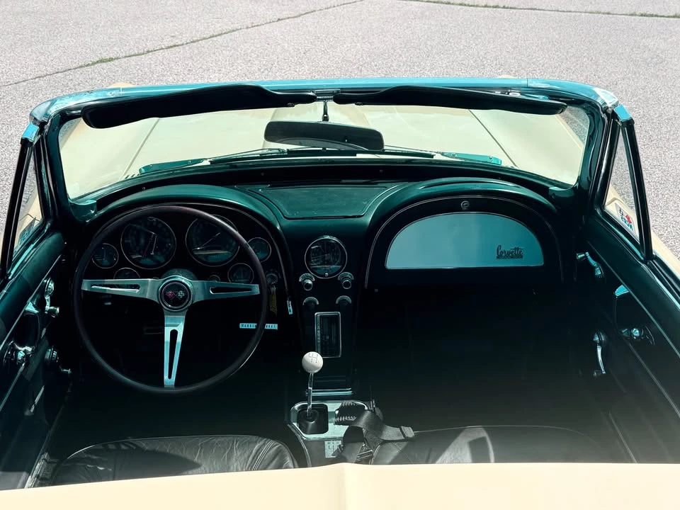 1966 Chevrolet Corvette C2 - Image 11 of 20