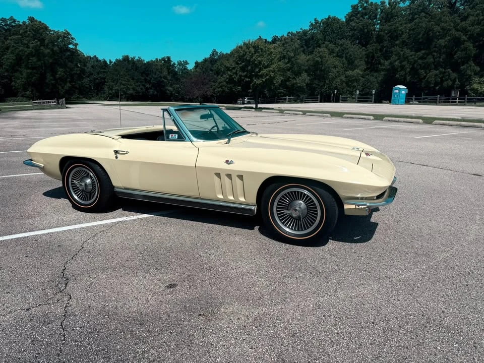 1966 Chevrolet Corvette C2 - Image 6 of 20