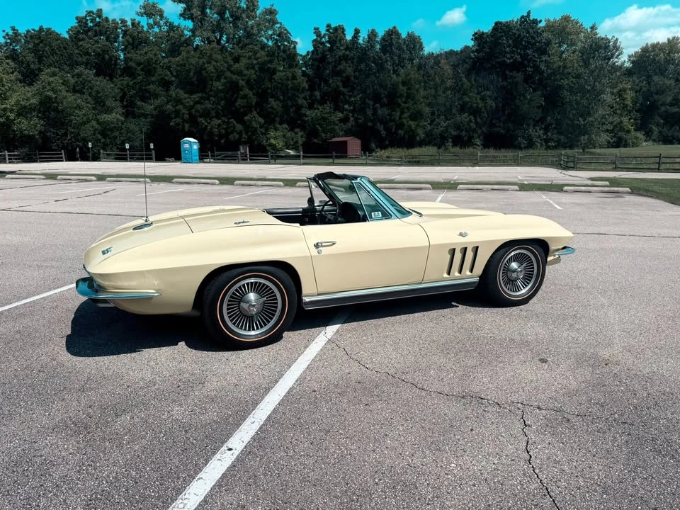 1966 Chevrolet Corvette C2 - Image 8 of 20